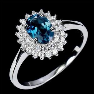 Elegant London Blue Topaz and Zircon Ring in 925 Sterling Silver. Sz 7